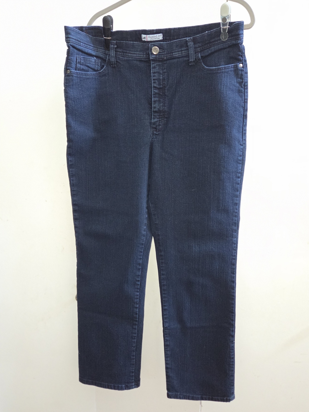 Lee Women’s Straight Leg Jeans in Dark Blue